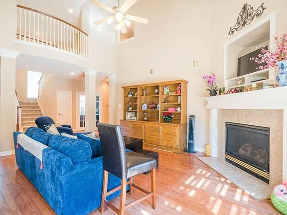 4th image of 21839 Blossom Brook Ln