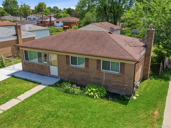3218 E 14 Mile Rd, Warren, MI 48092