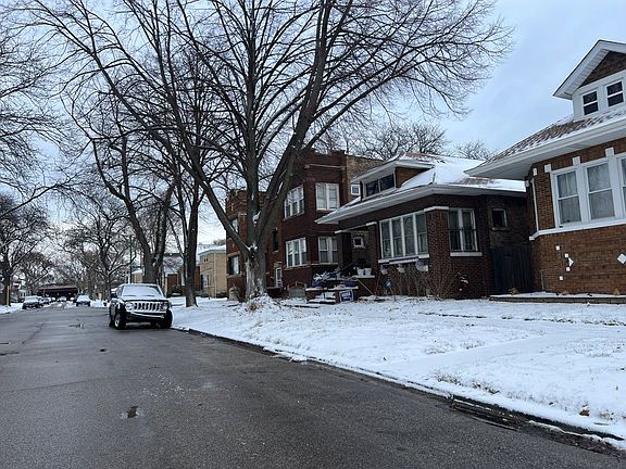 4th image of 8007 S Blackstone Ave