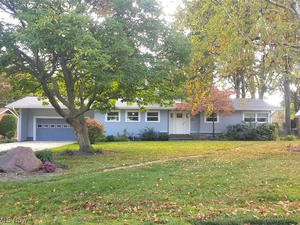 1st image of 546 Woodland Dr