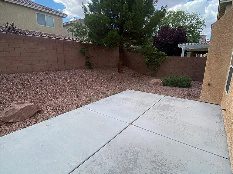 8417 Cambria Cellars Ct — Photo 33