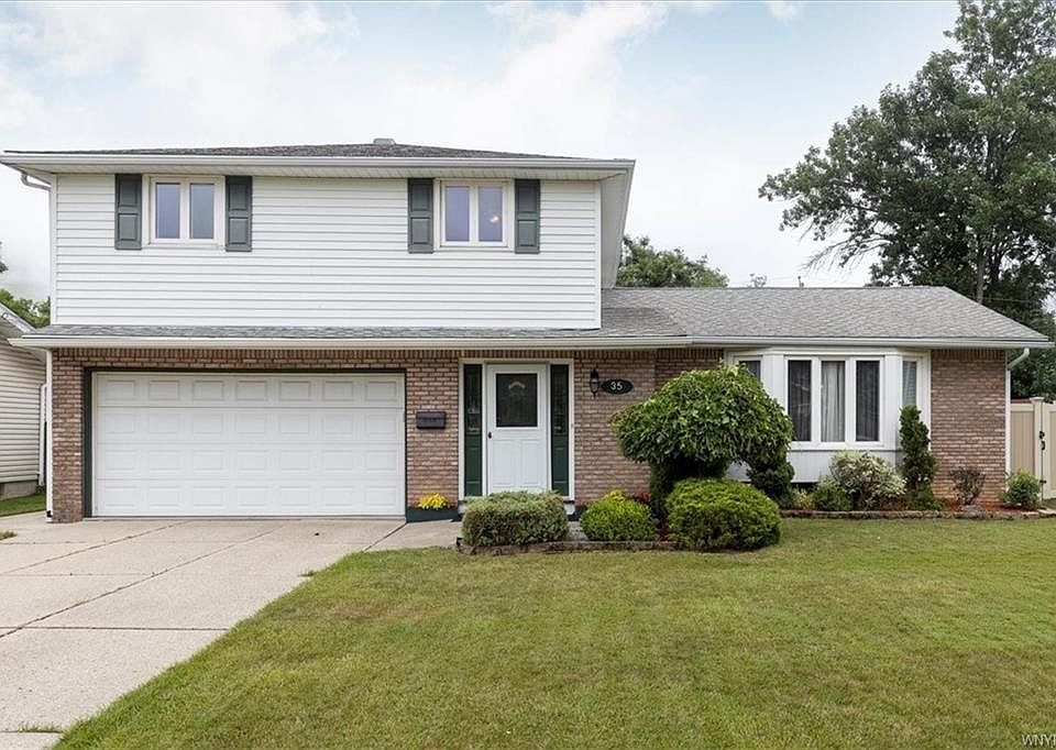 1st image of 35 Willow Ln
