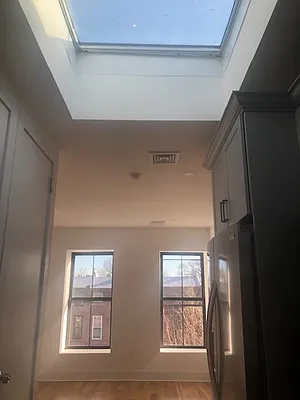 Rented by Alexander Bilu, LREB | media 13