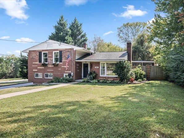 206 Glenway Dr, Amherst, VA 24521