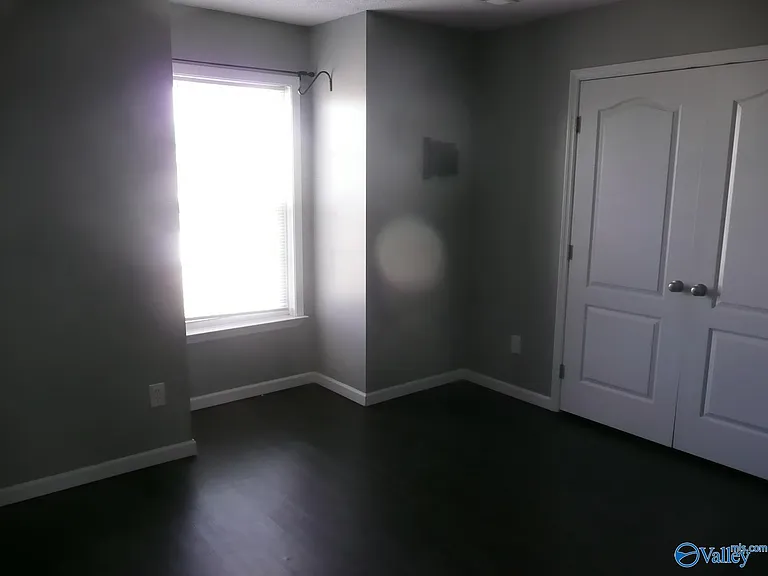 207 Shadow Trl SW — Photo 9