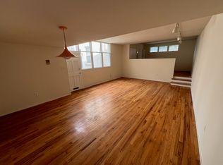 2009 Naudain St APT A, Philadelphia, PA 19146