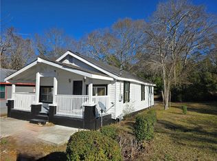 411 12th Ave S, Phenix City, AL 36869