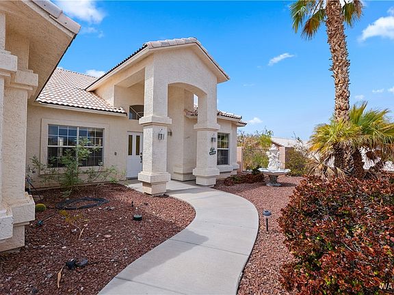 5th image of 2886 Desert Vista Drive