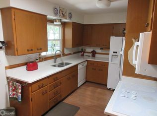 204 S Woodworth St, Algona, IA 50511