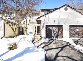 34 Cardinal Ln #C034, Newton, NJ 07860
