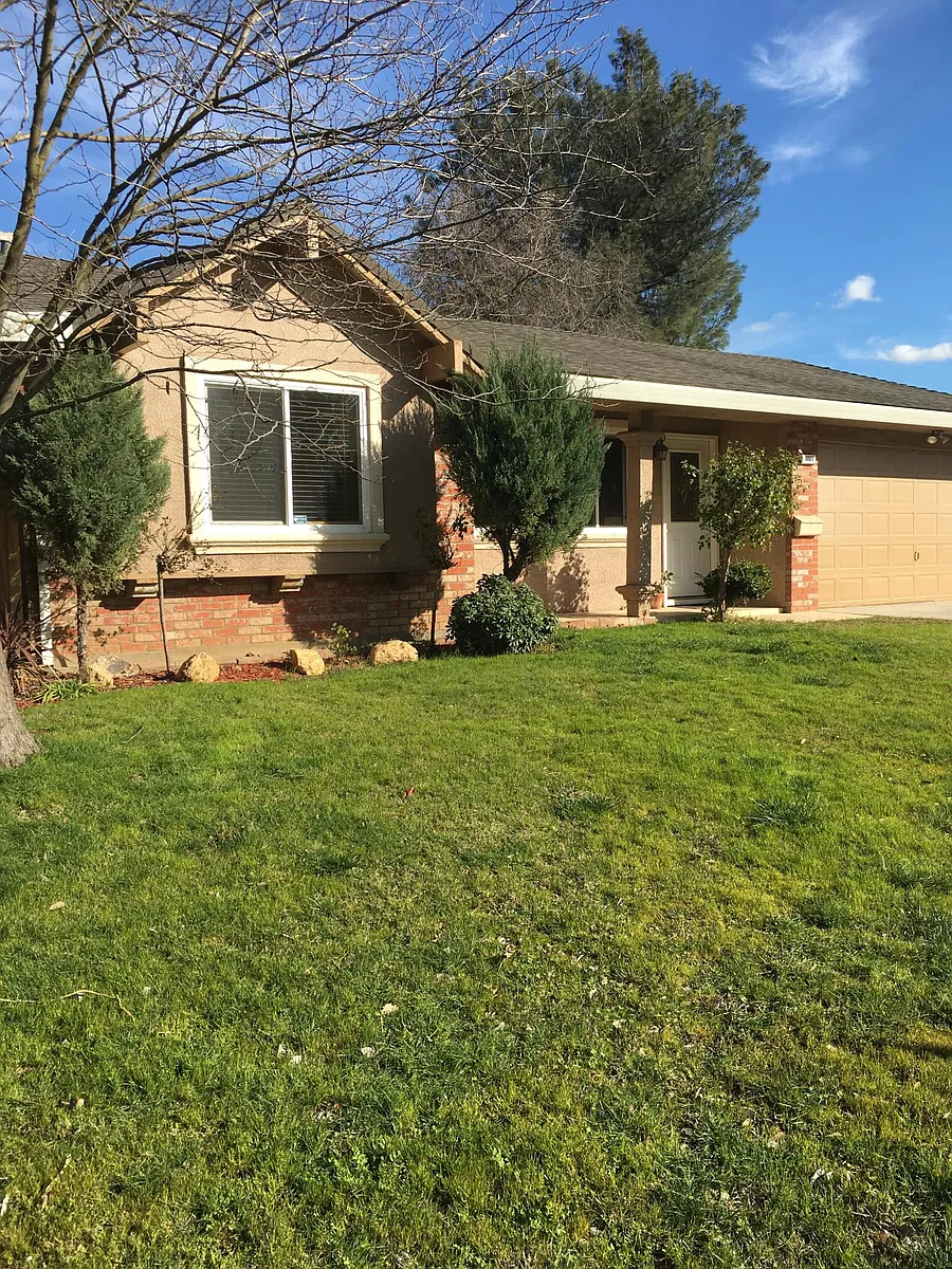 Building Photo - 9001 Feather River Way