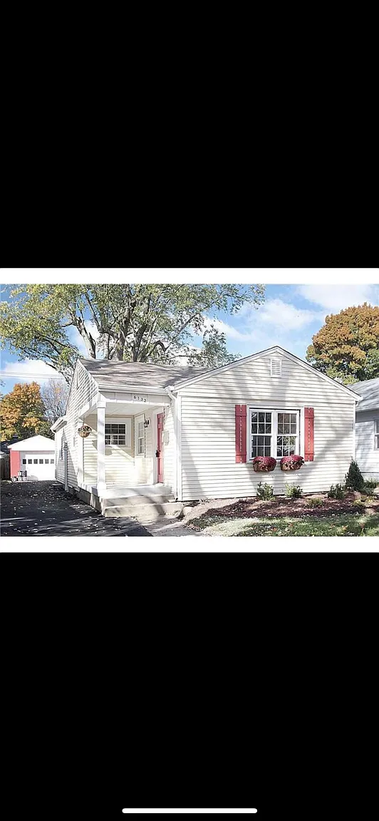 6132 Rosslyn Ave photo 1