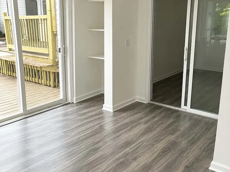 8542 S Lowe Ave #1 — Photo 4