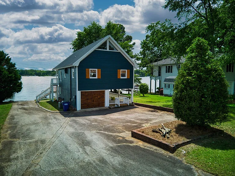 200 Mariners Pointe Rd — Photo 43