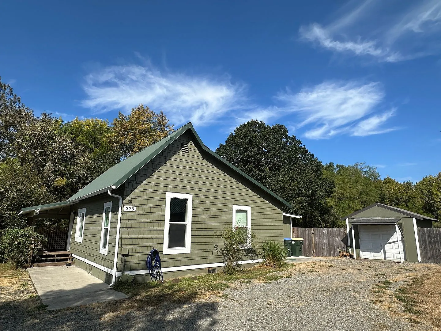 Charming Home with Huge Yard in the Heart of Tenino! — Photo 2