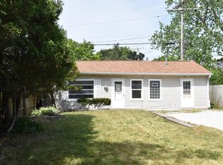2212 Kearney Ave, Racine, WI 53403