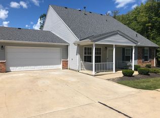 736 N Creek Dr UNIT 736, Painesville, OH 44077