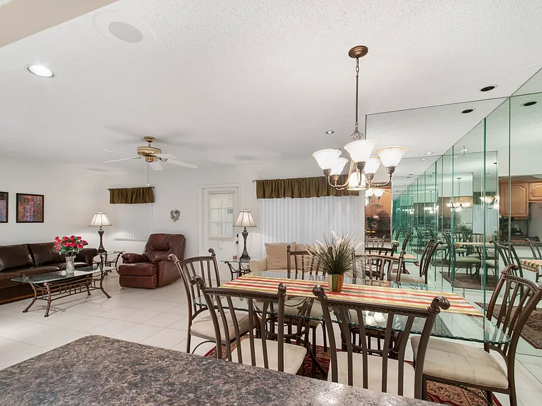 417 Pine Glen Ln #D-2 — Photo 10
