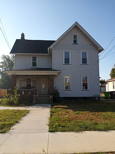 825 Tremont Ave SW #B Photo 1 825 Tremont Ave SW #B Photo 1