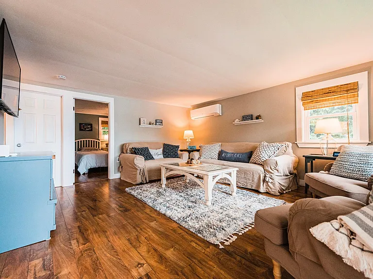 7 Keyes Landing Ln — Photo 20