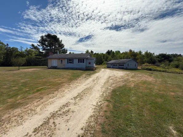 1875 Coastal Road, Brooksville, ME 04617