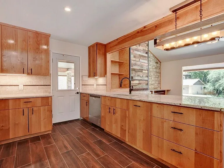 6502 Shadow Valley Dr #B — Photo 6