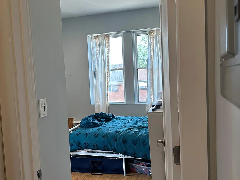 251 S Saint Clair St #8 — Photo 15