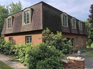 713 W Jacker Ave, Houghton, MI 49931