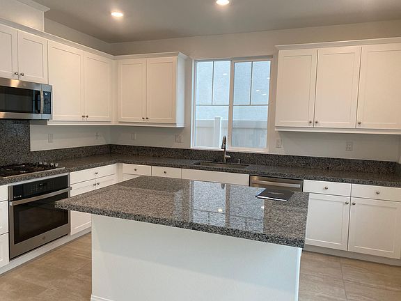5th image of 1745 Gold Medal Ln