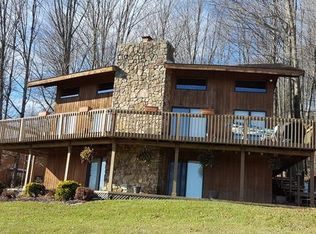 29 Yamaha Ln, Galeton, PA 16922
