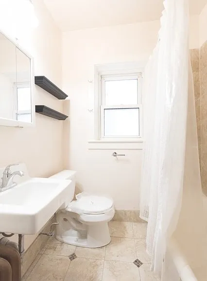 1319 W Early Ave #1 — Photo 8