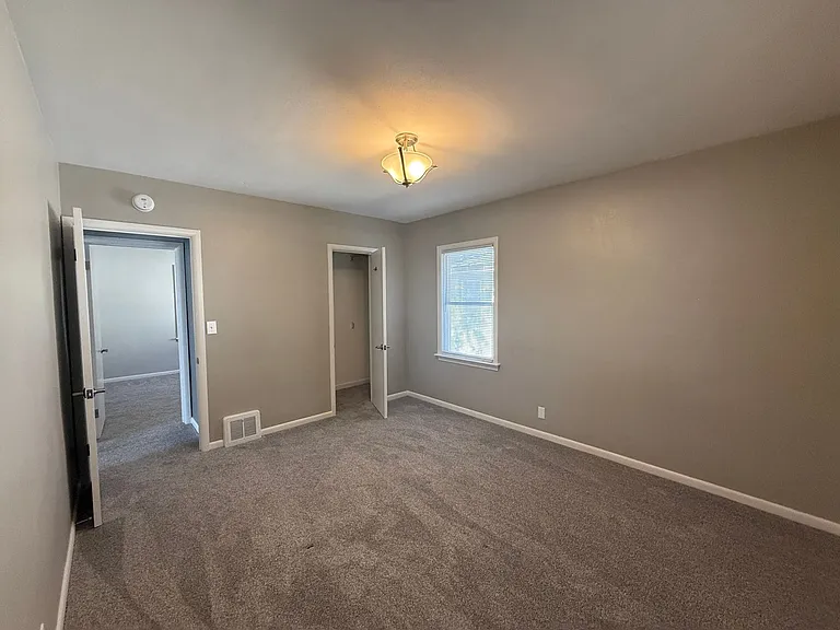 804 Bryant St SW — Photo 6