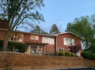 30 Wienold Ln, Springfield, IL 62711