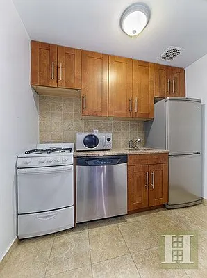 Sold by Halstead Real Estate | media 4