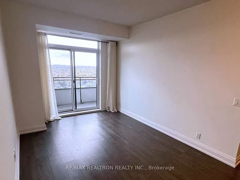 7890 Bathurst St #1601 — Photo 14