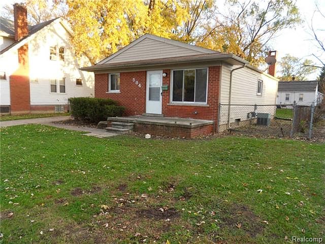 1st image of 584 E Saratoga Ave