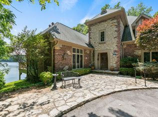 4611 W Pitcher Dr, Trafalgar, IN