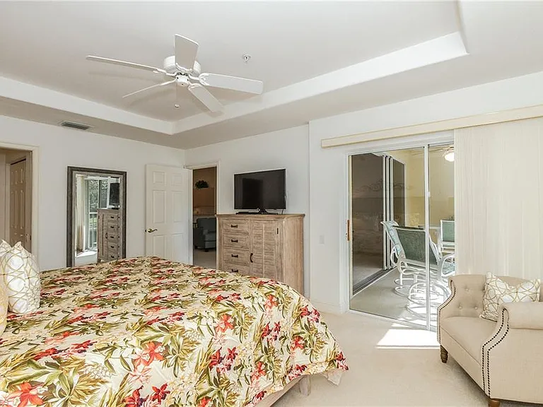 1025 Tarpon Cove Dr #203 — Photo 12