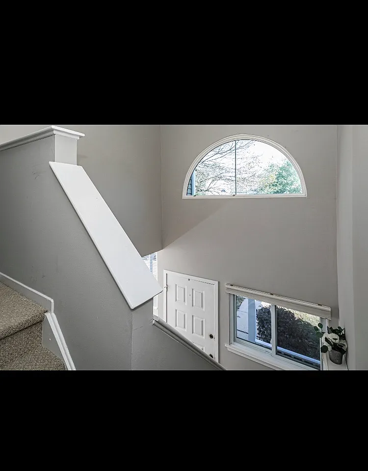 2 bed, 1.5 bath, 1200 sqft, $2,600 — Photo 4