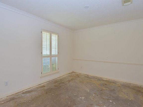 5th image of 3203 Ashmont Ln
