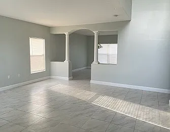 566 Eagle Ct — Photo 9