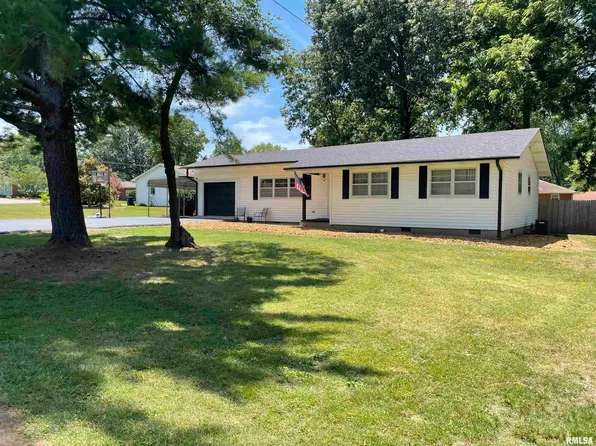 17 Adkins St, Metropolis, IL 62960