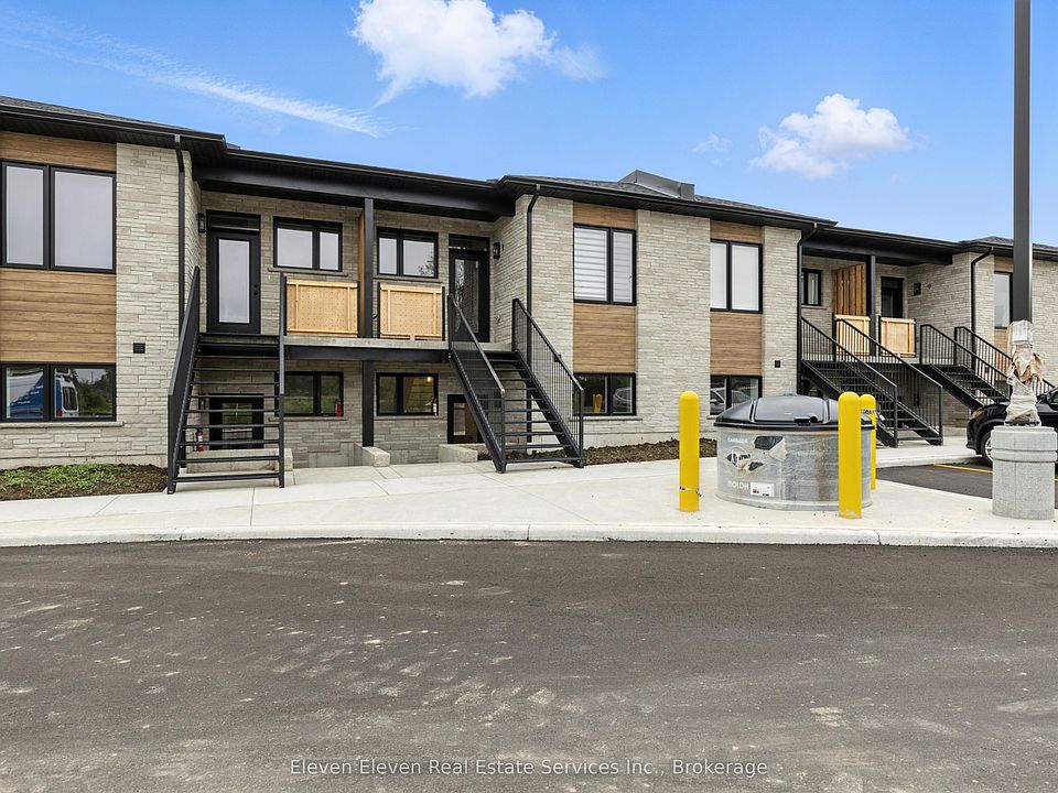 1st image of 440 Wellington St E #12