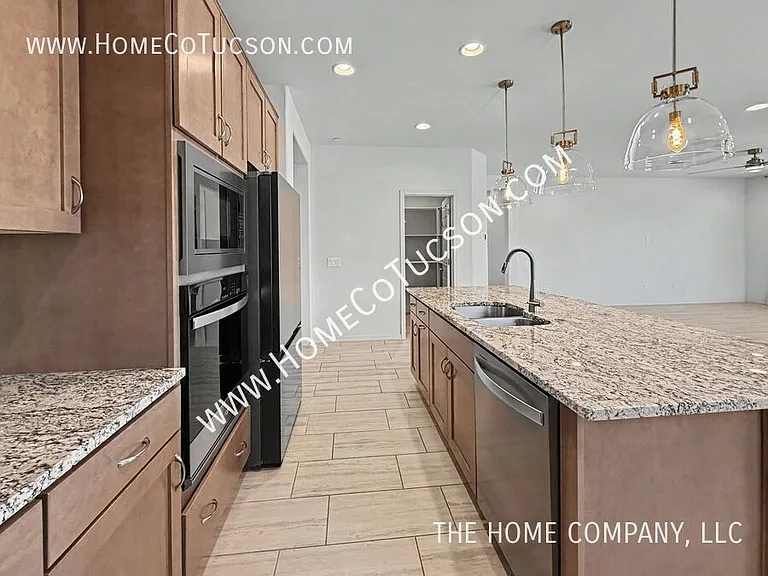 13293 N Sanidine Dr — Photo 9