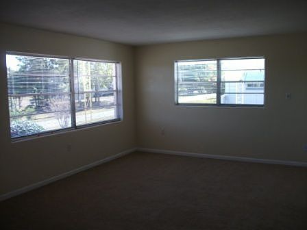 3rd image of 4 S Osceola St