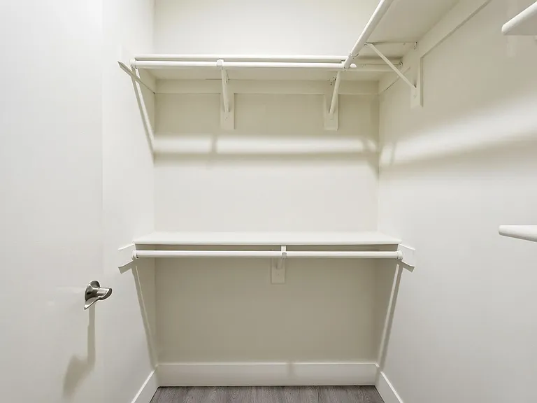 11305 Moorpark St #1 — Photo 19