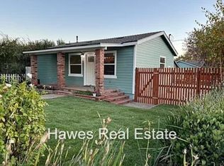 2008 7th St, La Verne, CA 91750