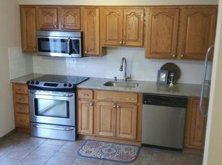 28 King James Ln, Atlantic Highlands, NJ 07716