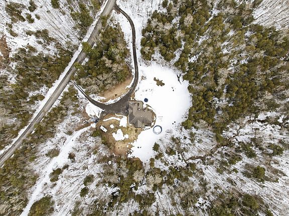 2nd image of 42 Nichols Rd