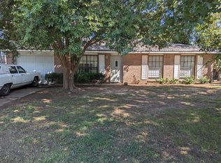 6115 N Xanthus Pl, Tulsa, OK 74130